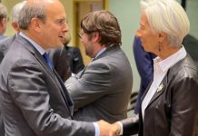 Χατζηδάκης στο ECOFIN: Οι αμυντικές δαπάνες να λαμβάνονται υπόψιν στα υπερβολικά ελλείμματα