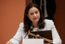 Ν. Κεραμέως: 16.500 προσλήψεις στο δημόσιο μέσα στο 2024 – Στόχος η επέκταση του πριμ παραγωγικότητας