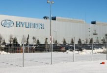 Αποχωρεί και Hyundai από τη ρωσική αγορά – Πωλεί εργοστάσιό της αντί 78 δολαρίων