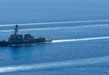 Αμερικανικό καταδρομικό κατέρριψε πυραύλους που εκτόξευσαν οι Χούθι εναντίον πλοίου στην Ερυθρά Θάλασσα