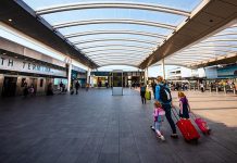 Βρετανία: Αναστάτωση στο αεροδρόμιο Gatwick λόγω συναγερμού για πυρκαγιά