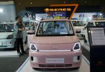 FT: Η ΕΕ ετοιμάζει δασμούς αξίας δισ. ευρώ στα ηλεκτρικά αυτοκίνητα που παράγονται στην Κίνα