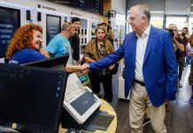 Θεοδωρικάκος: Οι παραπλανητικές εκπτώσεις δεν μπορούν να γίνουν αποδεκτές