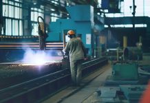 Βιομηχανική παραγωγή: Αλμα 6,7% στο 8μηνο – Aυξηση 3,1% τον Αύγουστο