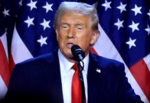 Ντόναλντ Τραμπ: Fake news τα περί ηπιότερης δασμολογικής πολιτικής