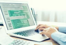 Άνοιξε η πλατφόρμα για την υποβολή φορολογικών δηλώσεων – Οι κρίσιμες ημερομηνίες και οι κωδικοί που μειώνουν τον «λογαριασμό»