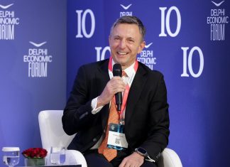 Χάρης Μαργαρίτης (Πειραιώς): «Δύο στους τρεις πολίτες θέλουν φυσικό κατάστημα κοντά τους ακόμα και αν δεν το χρησιμοποιούν»