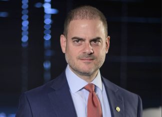 Γιατί θέλει την προεδρία του Ελληνοαμερικανικού Επιμελητηρίου ο Γιάννης Σαρακάκης;