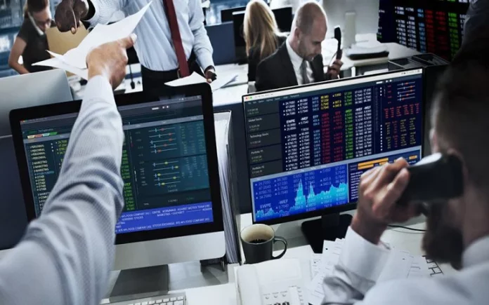 traders_shutterstock-4-768x480-1-768x480