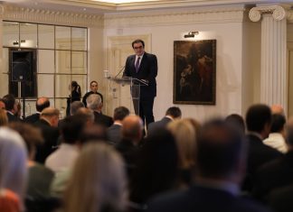 Κ. Πιερρακάκης στην ΕΕΤ: Οι τράπεζες πρέπει να ανταποκριθούν και να σταθούν στο ύψος των περιστάσεων