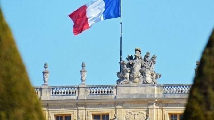 w28-100441france