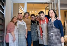 H ΗΕLLENiQ ΕNERGY στηρίζει το πρώτο κοινωνικό καφενείο με εργαζόμενους ΑμεΑ στο Θριάσιο