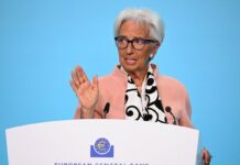 Σε στάση αναμονής η ΕΚΤ για τα επιτόκια – Στο μικροσκόπιο οι επιπτώσεις της γεωπολιτικής κρίσης